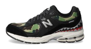 New Balance 2002R Bape Black черные хаки замшевые мужские (40-44)