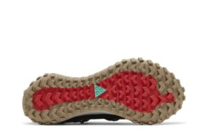 Nike ACG Mountain Fly Low Gore-Tex зеленые мужские (40-44)